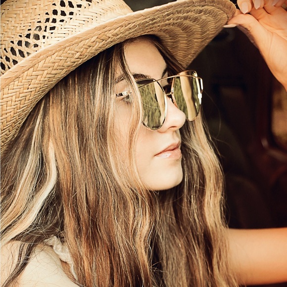 Meet your Posher, Alexis - Picture 13 of 15